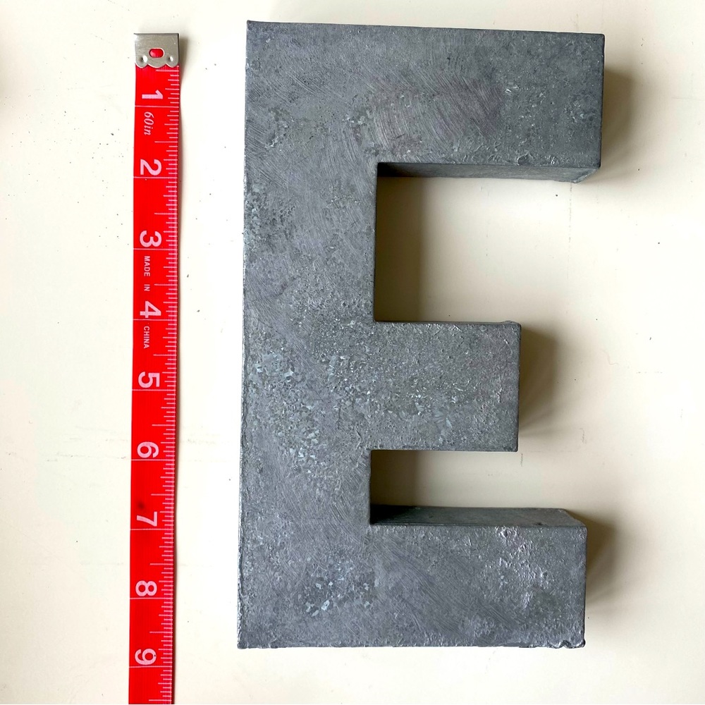 Anthropology || wall decor metal “E”